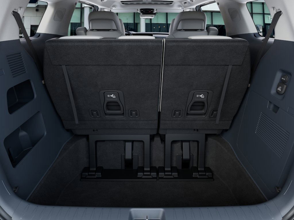 2025 Kia Carnival SX Prestige photo 18