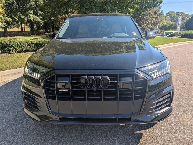 2022 Audi Q7 55 Premium Plus photo 9