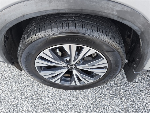 2021 Nissan Rogue SV photo 18