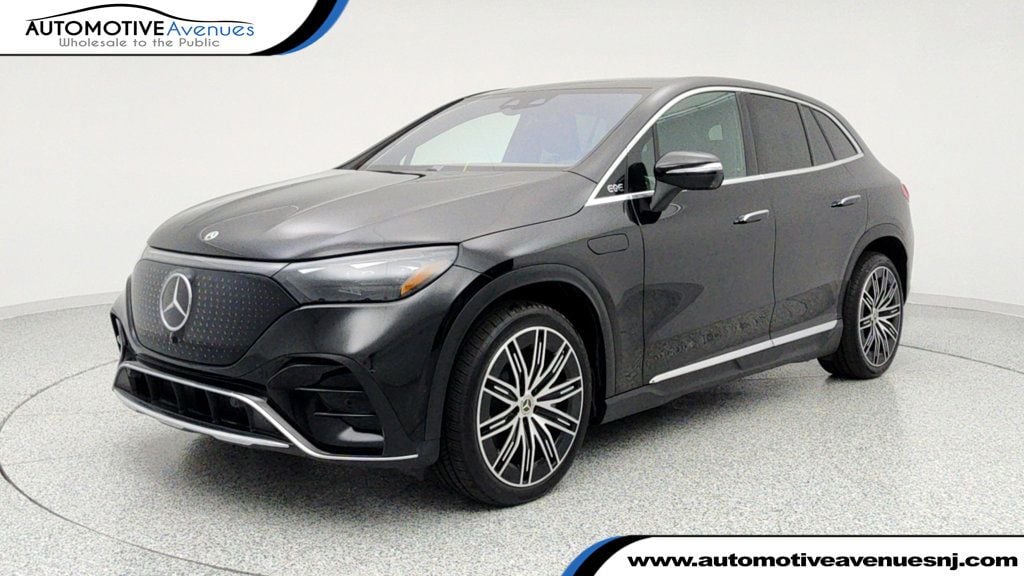 2024 Mercedes-Benz EQE SUV Base's photo