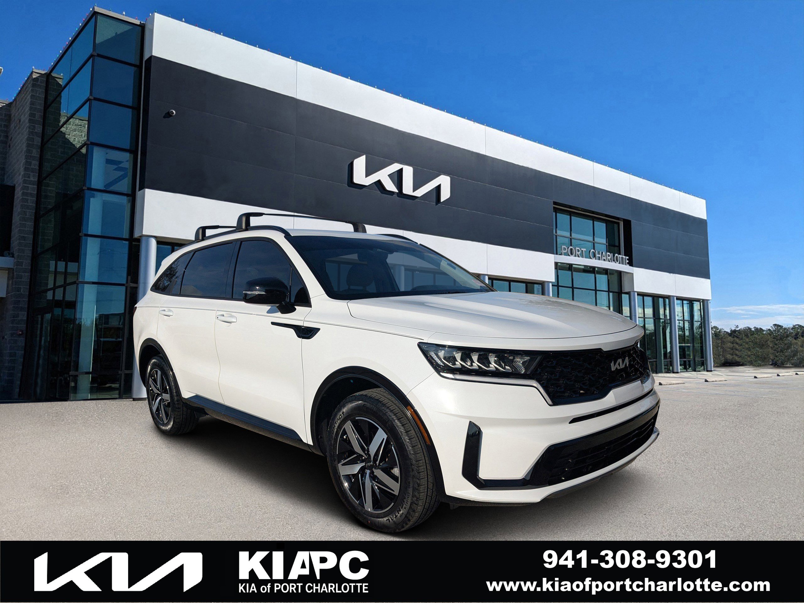 2023 Kia Sorento S's photo