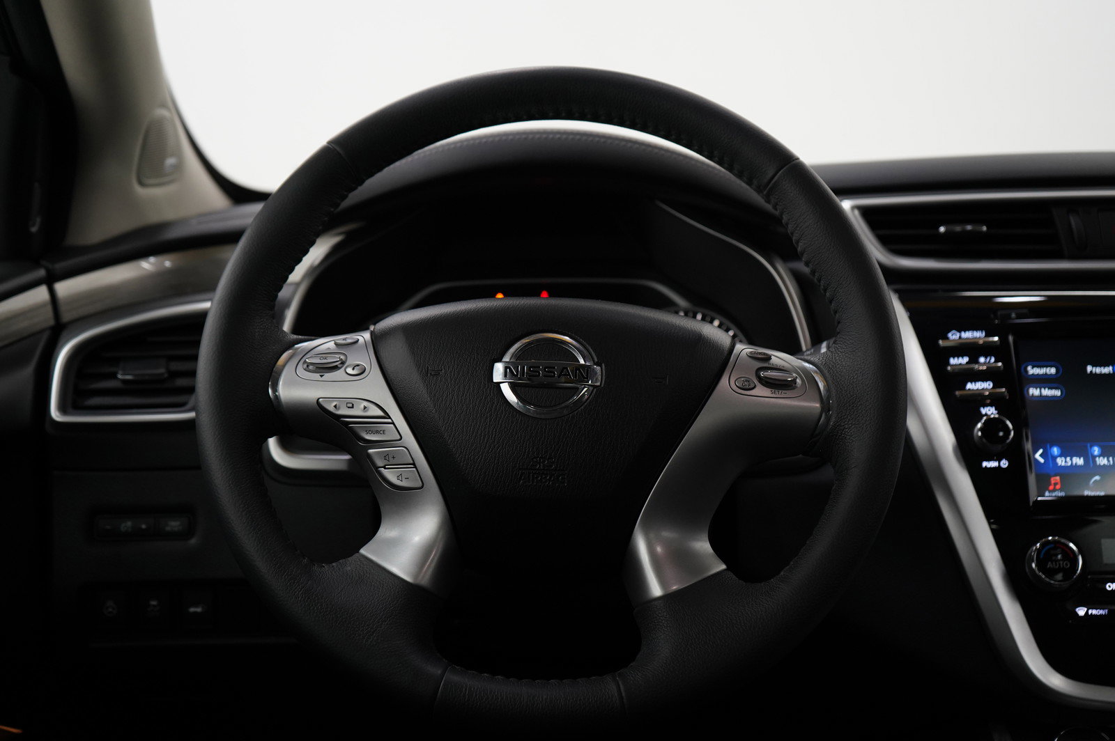 2017 Nissan Murano S photo 14