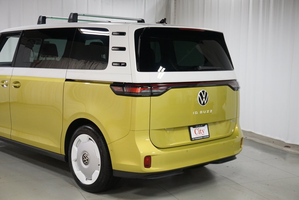2025 Volkswagen ID. Buzz photo 9