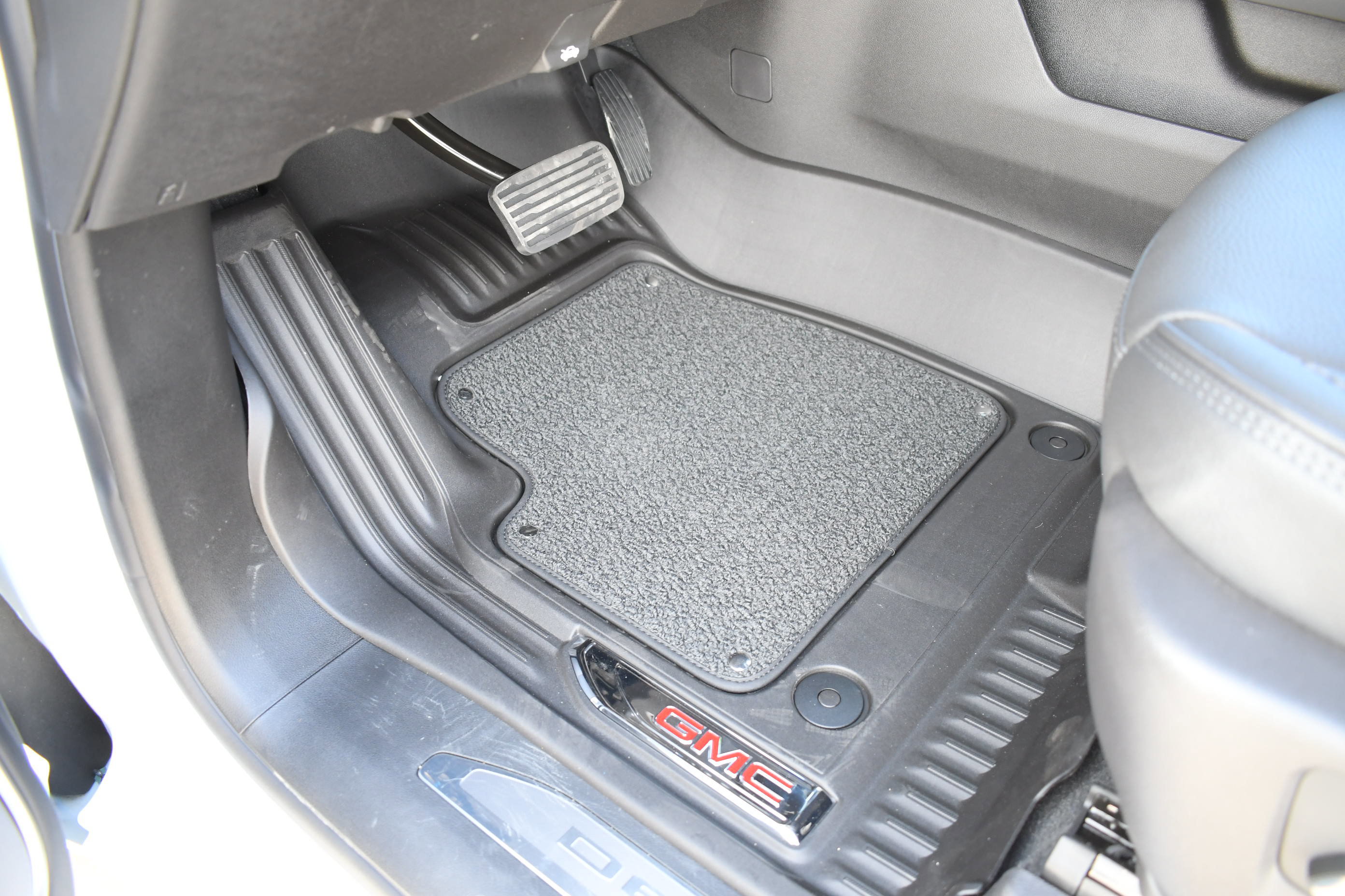 2025 Gmc Sierra 2500 HD Denali photo 37