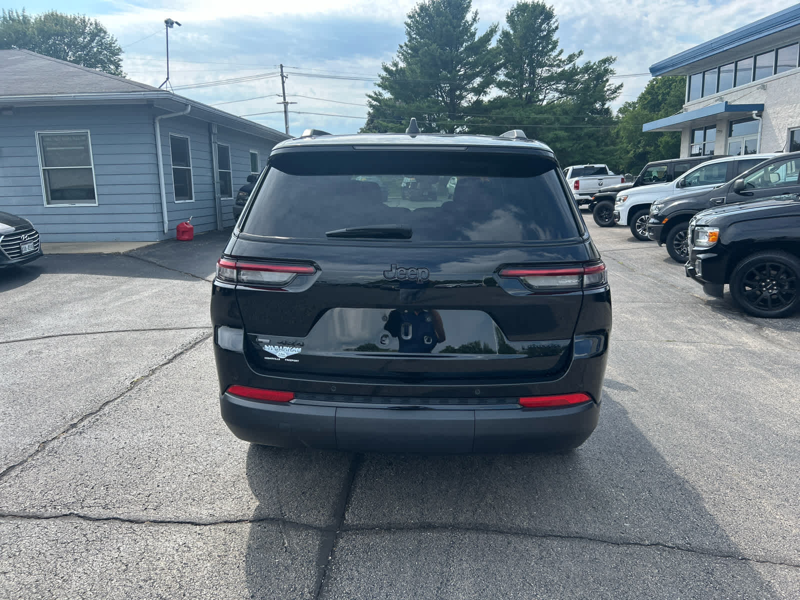 2022 Jeep Grand Cherokee Limited photo 4