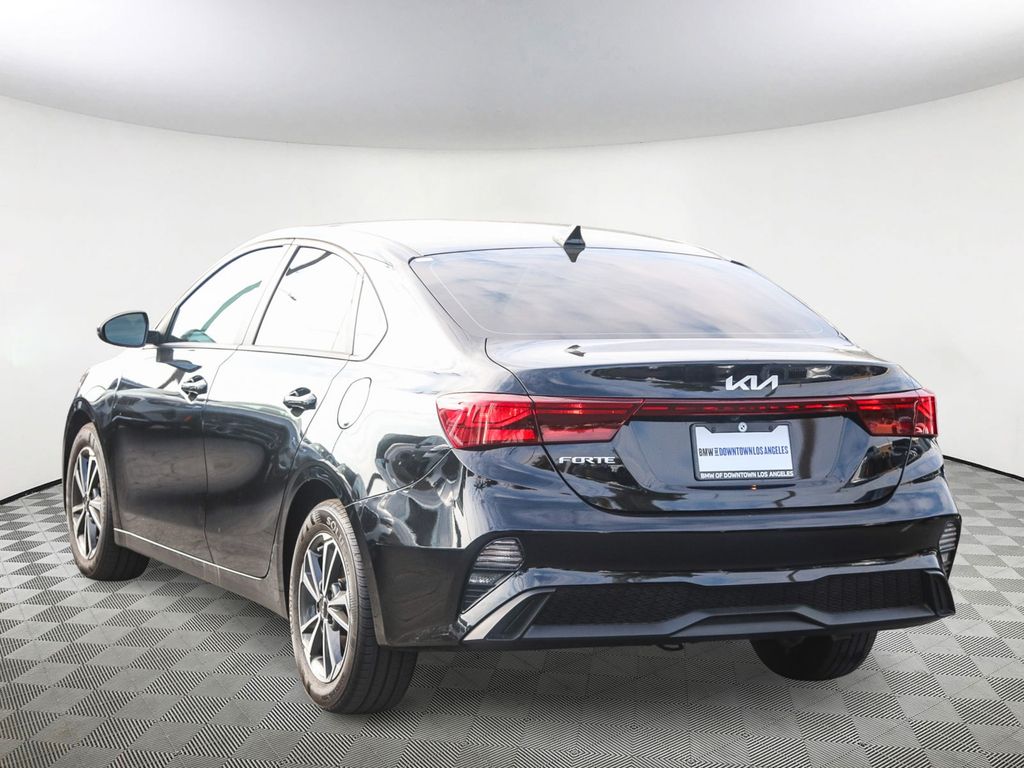 2023 Kia Forte LXS photo 6