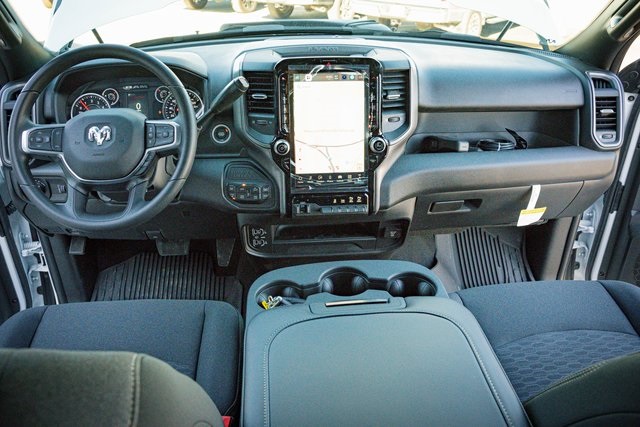 2025 Ram 2500 Tradesman photo 29