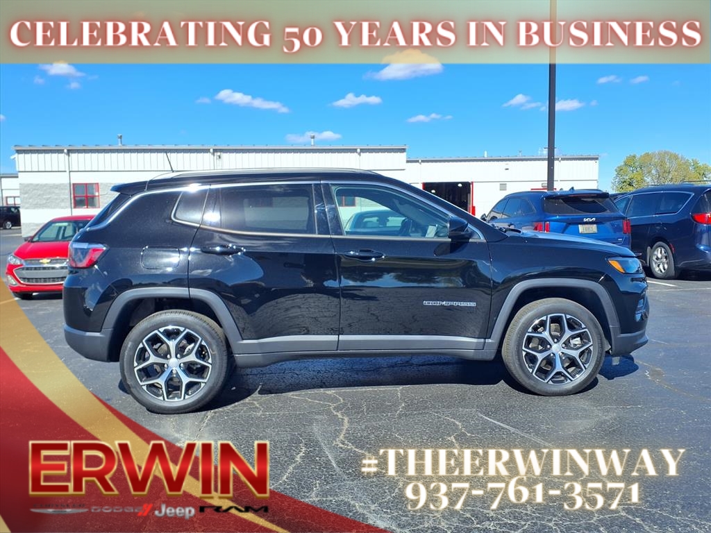 2024 Jeep Compass Limited photo 2