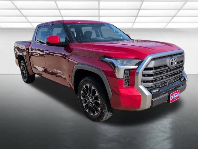 2022 Toyota Tundra Limited's photo