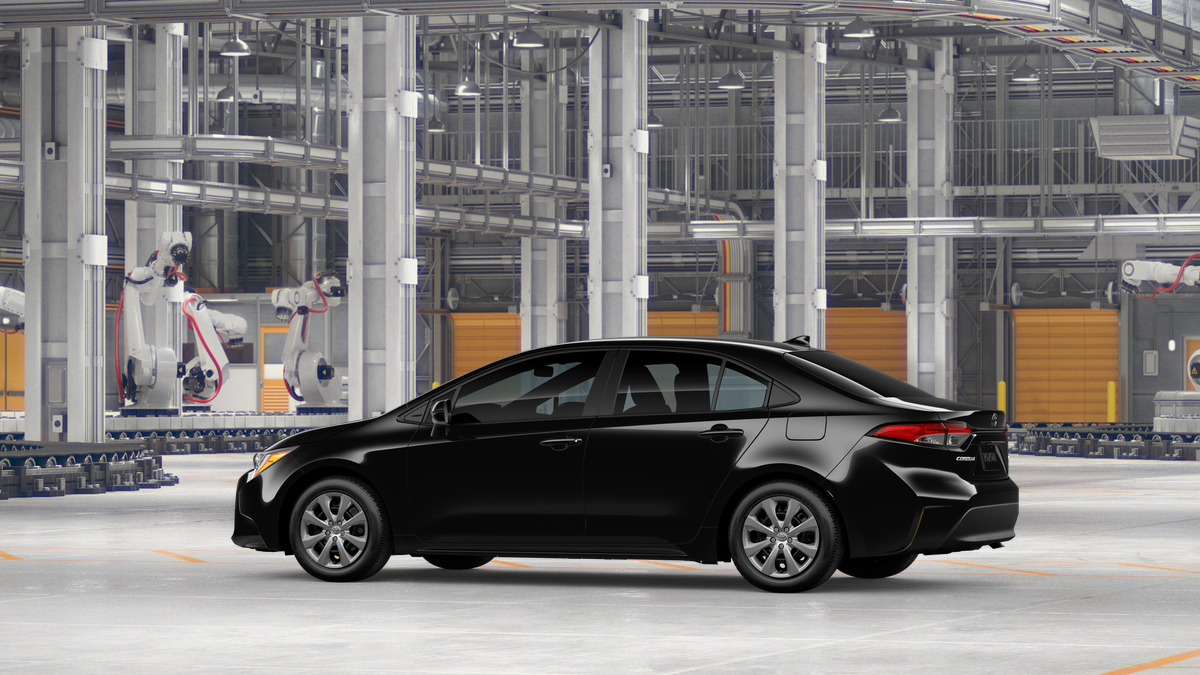 2026 Toyota Corolla LE photo 5