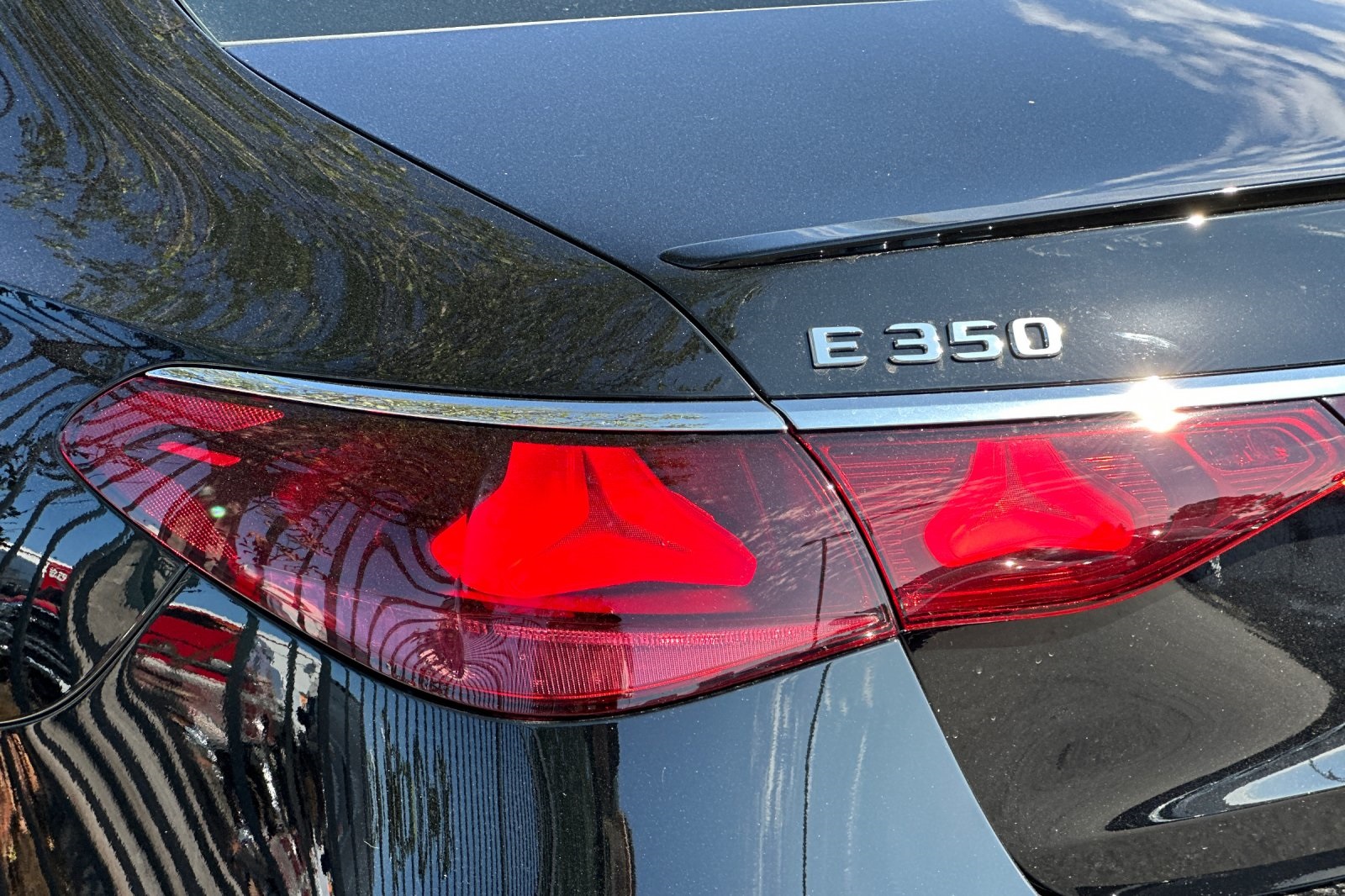 2026 Mercedes Benz E 350 photo 4