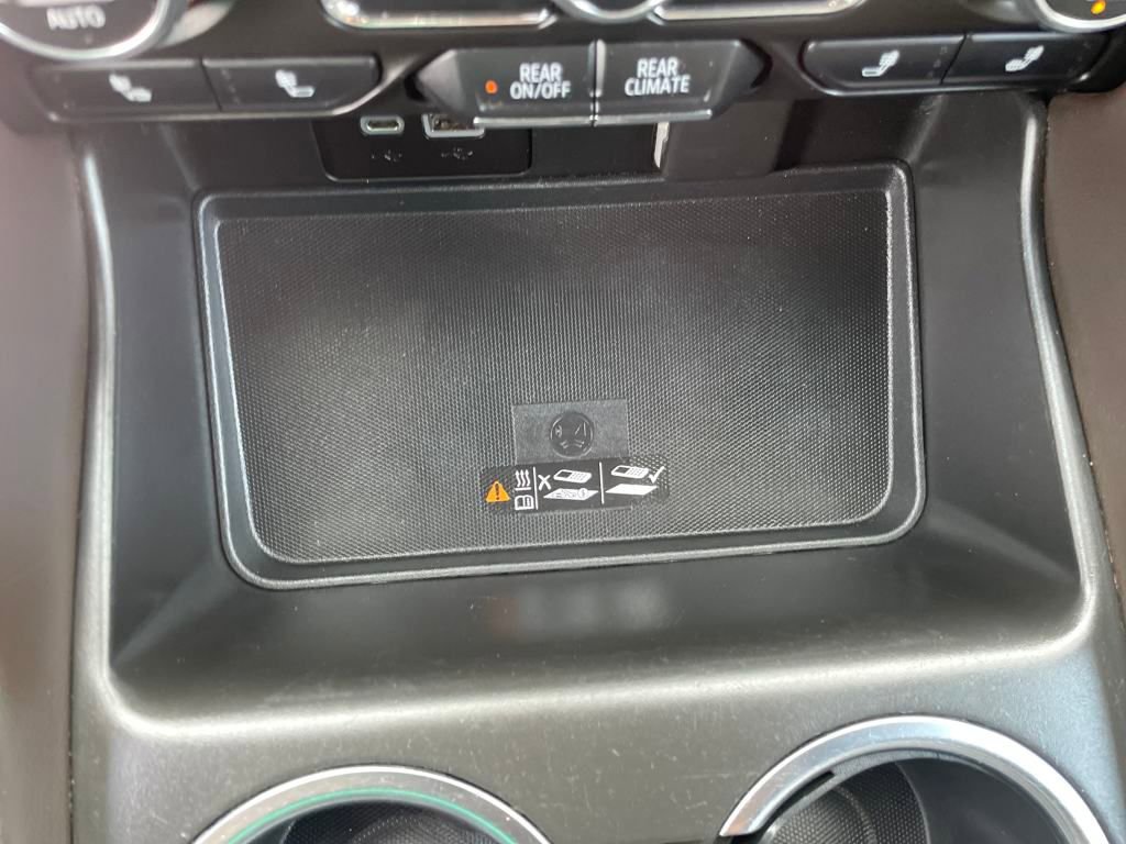2022 Chevrolet Tahoe Z71 photo 22