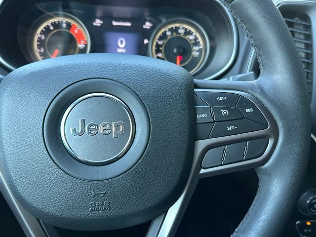 2022 Jeep Cherokee Latitude Lux photo 21