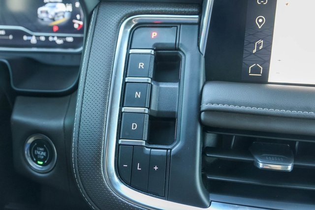2023 Gmc Yukon SLT photo 35