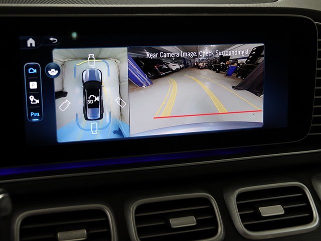 2025 Mercedes Benz GLS 450 4MATIC photo 22