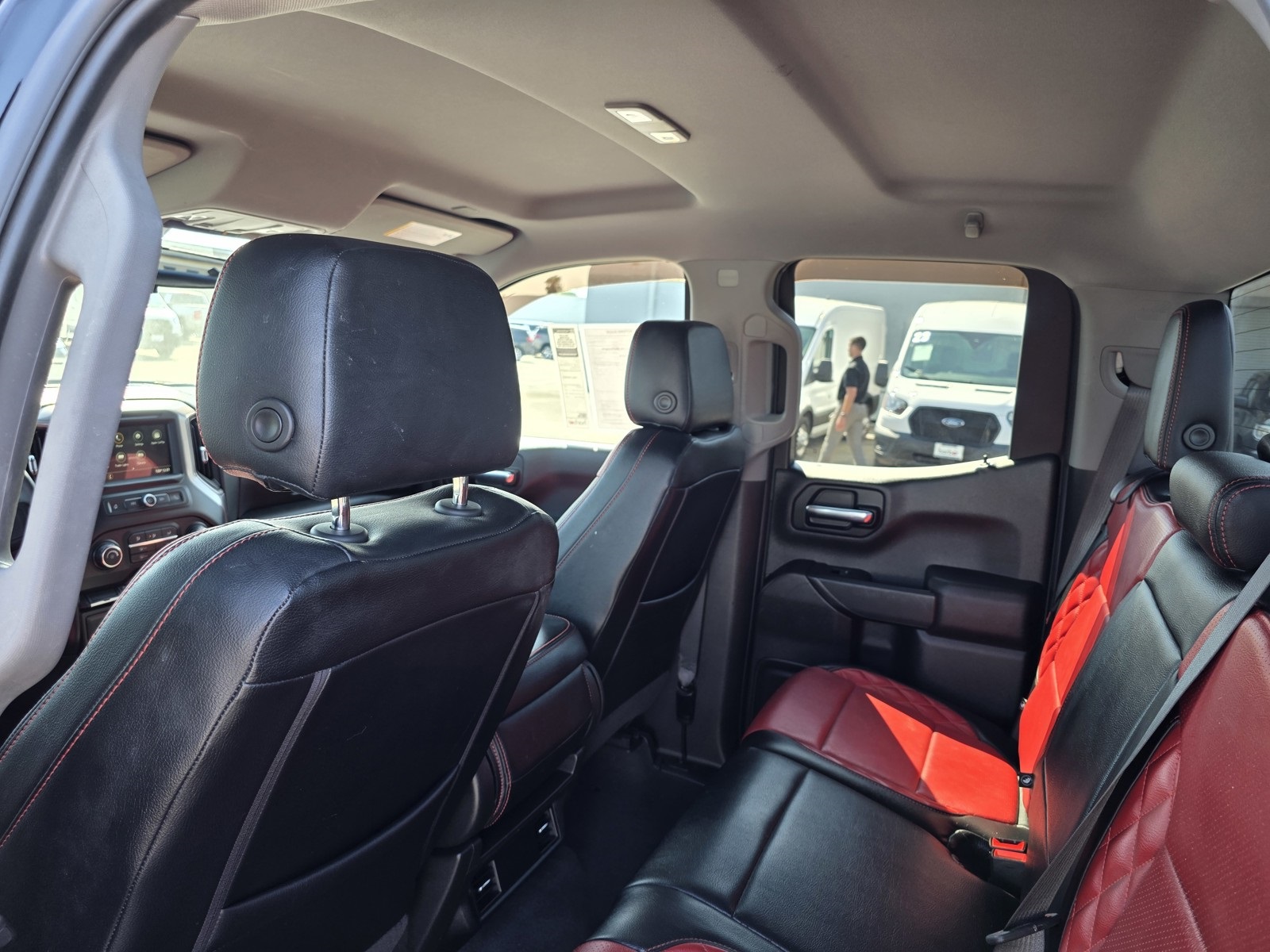 2019 Chevrolet Silverado 1500 Custom Trail Boss photo 17
