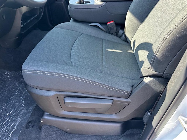 2025 Ram 2500 Tradesman photo 12