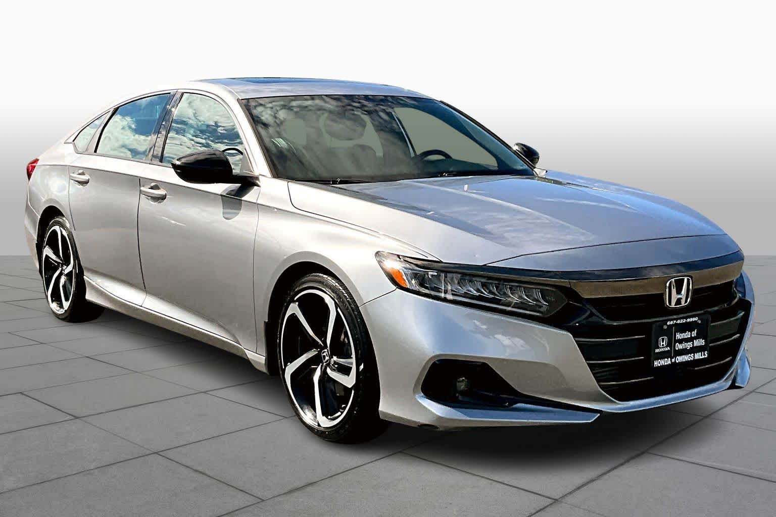 Used 2022 Honda Accord Sport with VIN 1HGCV2F3XNA016480 for sale in Northfield, Minnesota