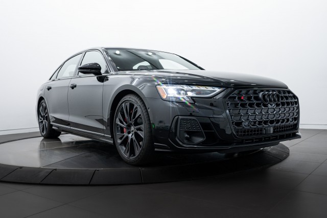 2025 Audi S8 4.0T
