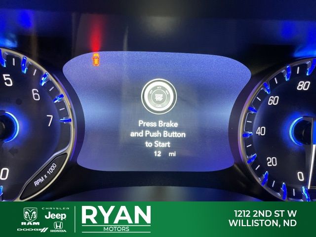 2026 Chrysler Pacifica photo 3