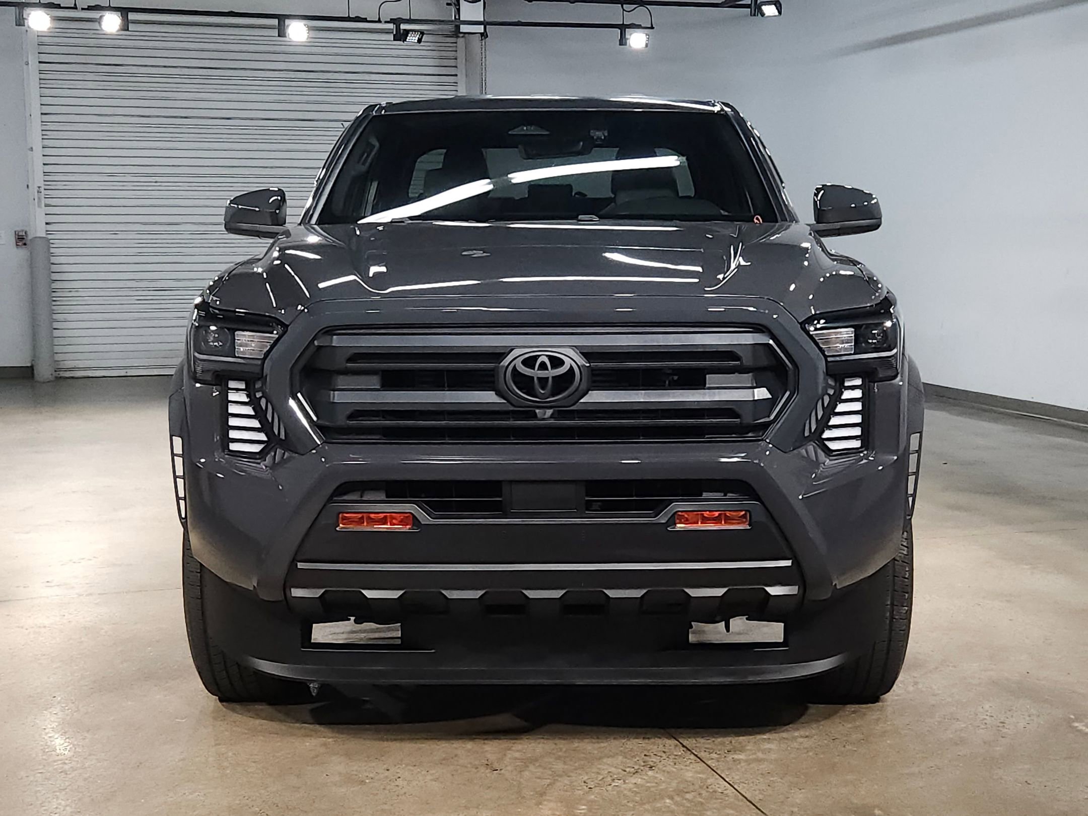 Used 2024 Toyota Tacoma SR5 with VIN 3TMKB5FN0RM007768 for sale in Little Rock