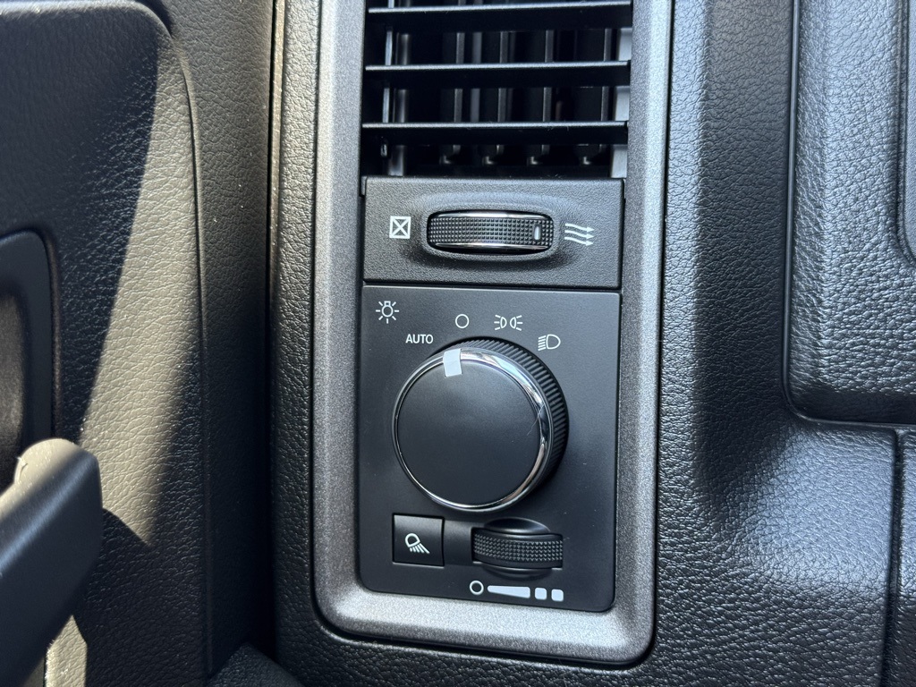 2022 Ram 1500 Classic Tradesman photo 26