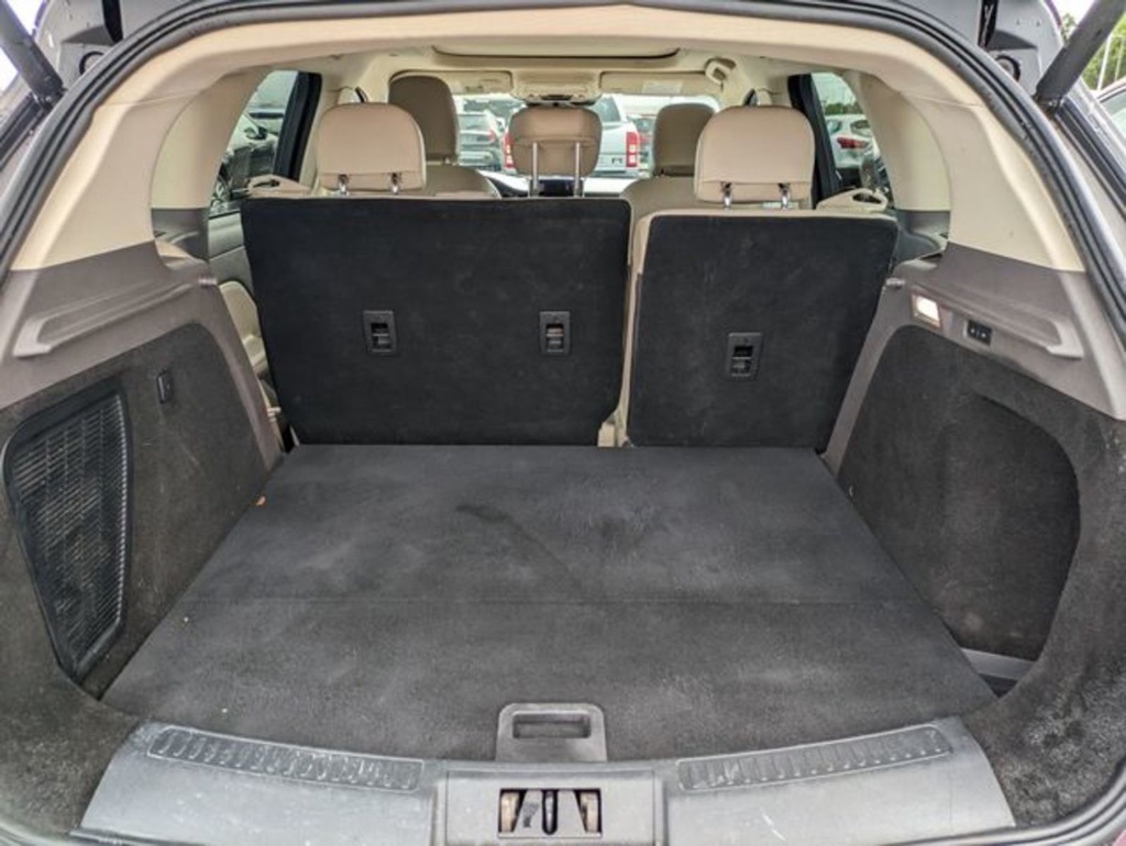 2021 Lincoln Corsair Standard photo 20