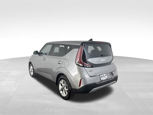 2023 Kia Soul LX photo 6