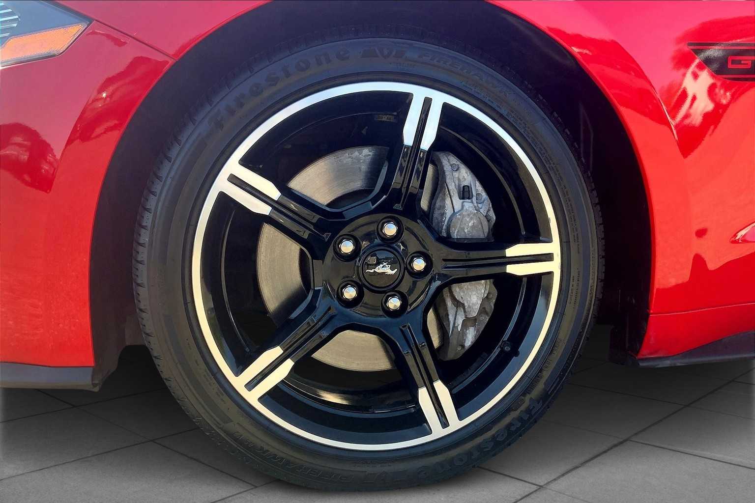 2020 Ford Mustang GT Premium photo 10