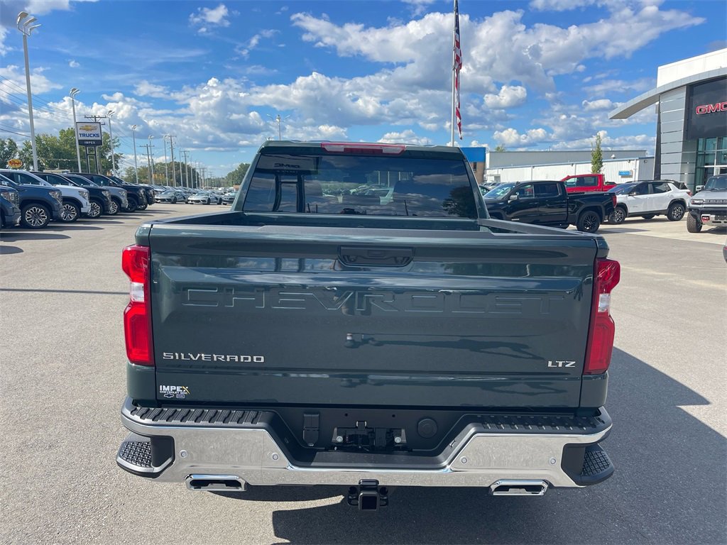 2026 Chevrolet Silverado 1500 LTZ photo 4