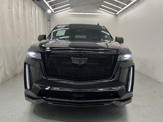 2023 Cadillac Escalade ESV V-Series photo 3