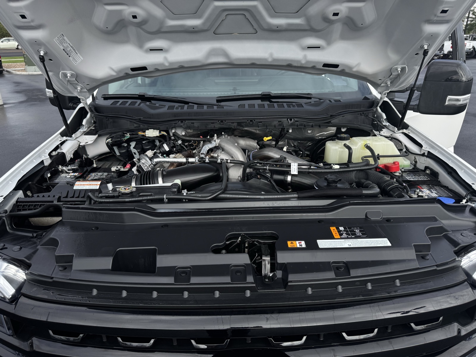 2024 Ford F-350 photo 33