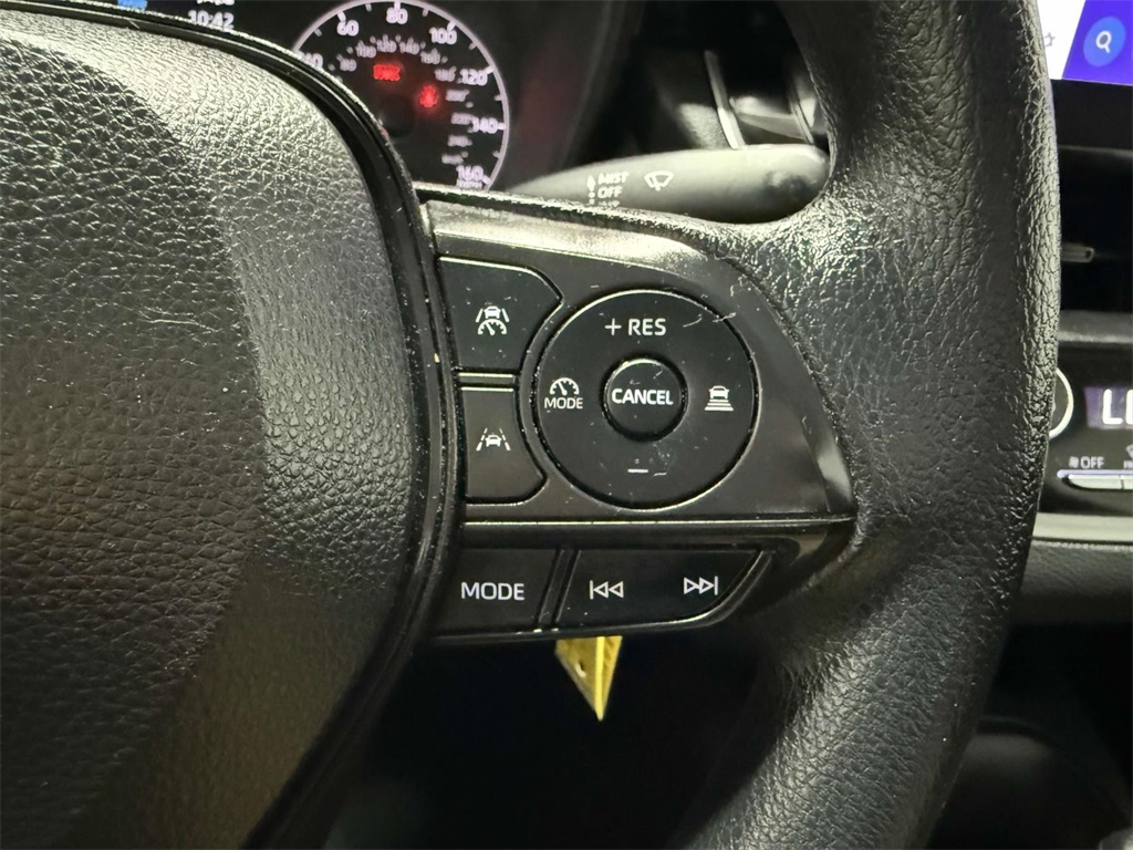 2024 Toyota Corolla LE photo 15