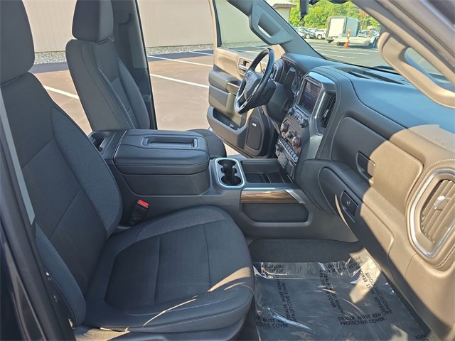 2019 Chevrolet Silverado 1500 RST photo 10