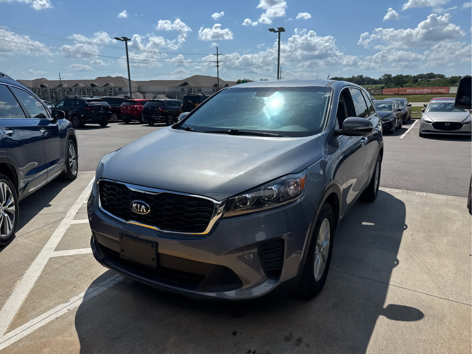 Used 2020 Kia Sorento LX with VIN 5XYPGDA53LG618648 for sale in Kansas City