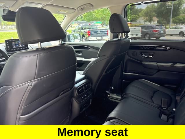 2025 Honda Pilot EX-L photo 15