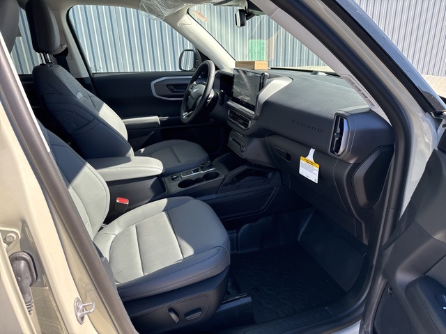 2025 Ford Bronco Sport Badlands photo 2