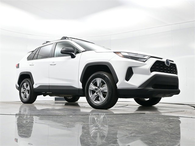 2024 Toyota RAV4 Hybrid LE photo 20