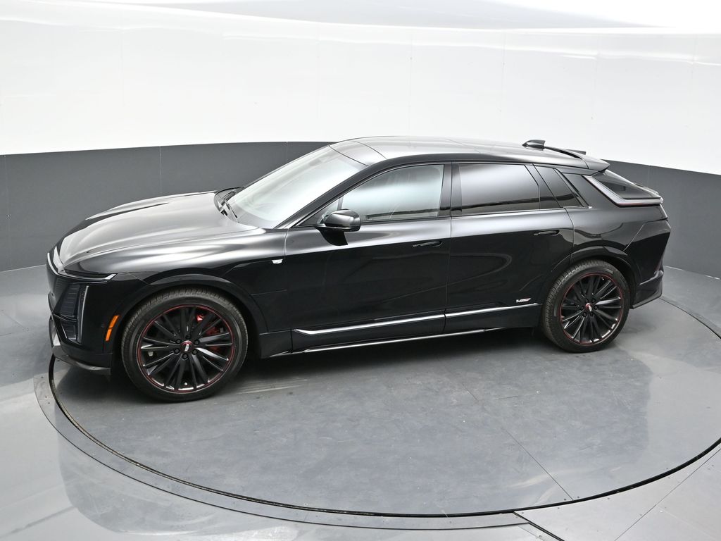 2026 Cadillac Lyriq photo 25