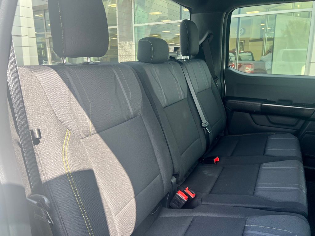 2025 Ford F-150 STX photo 29