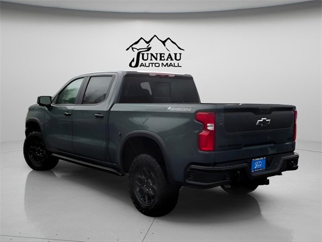 2026 Chevrolet Silverado 1500 ZR2 photo 3