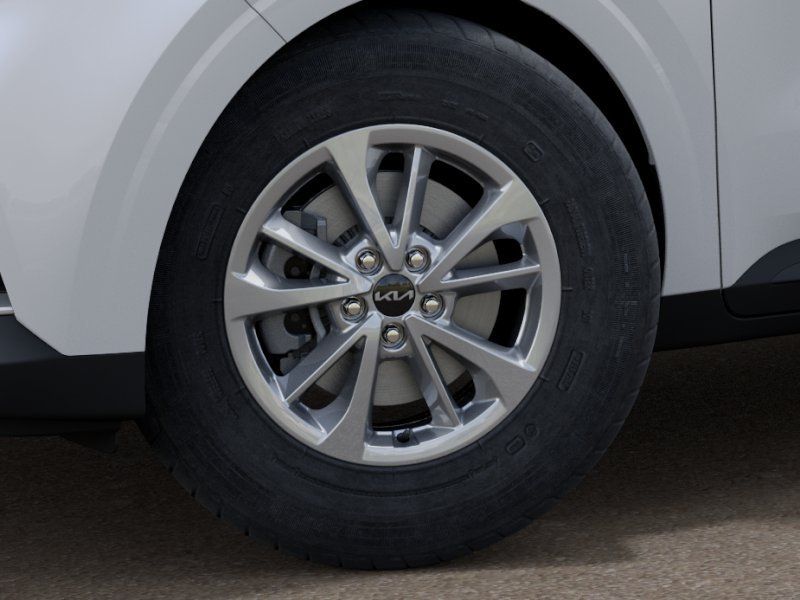 2024 Kia Carnival LX photo 9