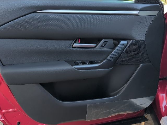 2025 Mazda CX-50 2.5 Select photo 19