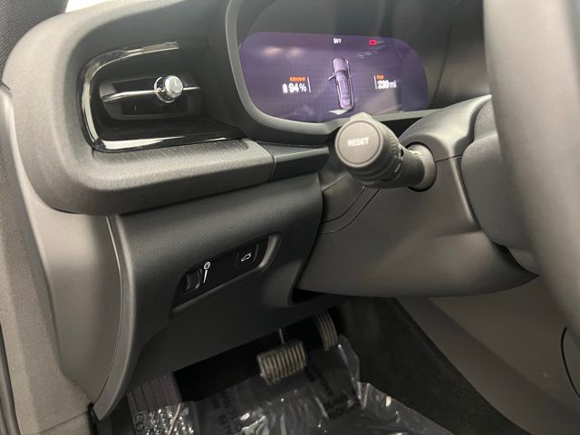 2022 Polestar PS2 e-AWD photo 21