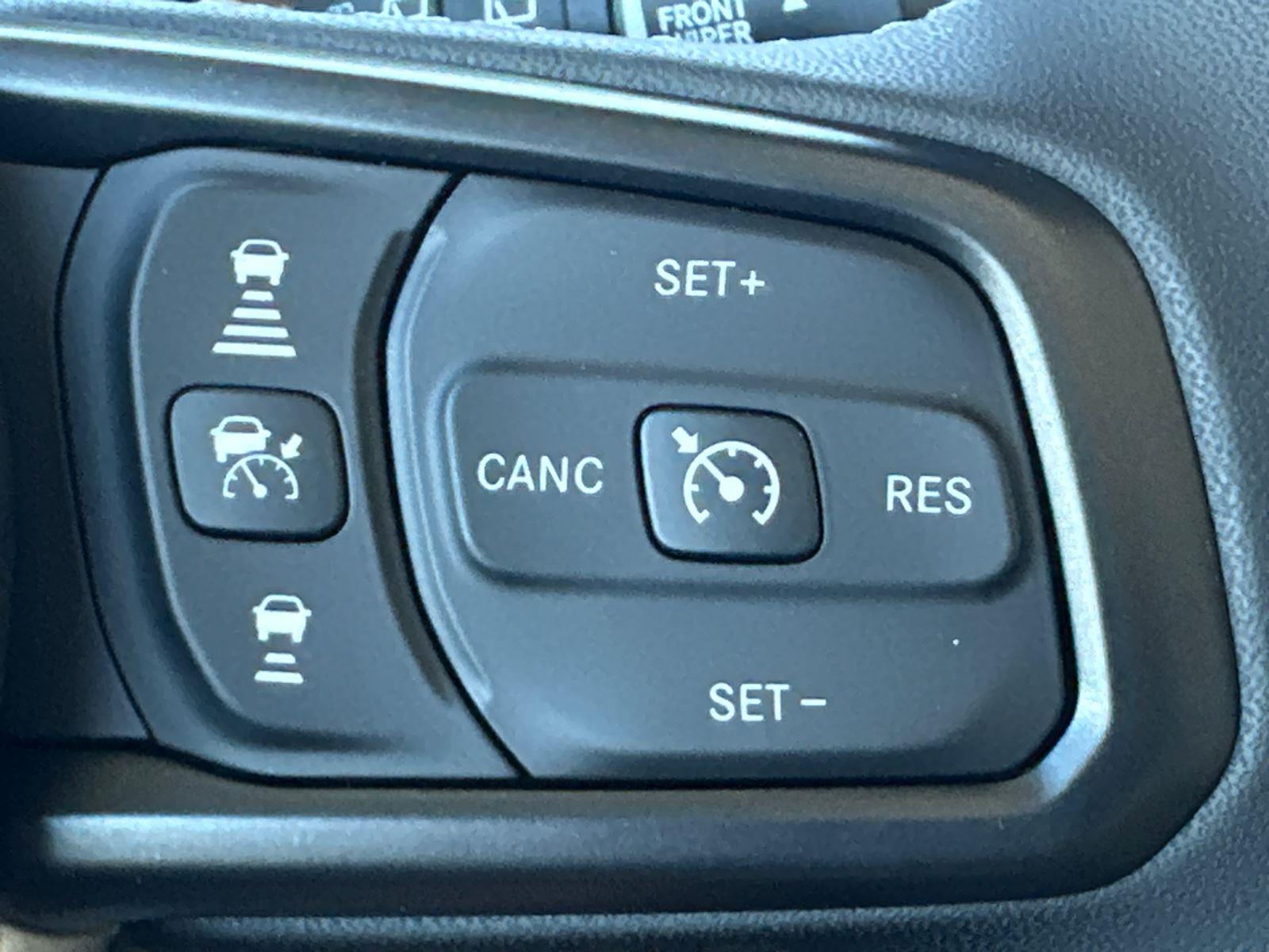 2025 Jeep Wrangler Sport S photo 12