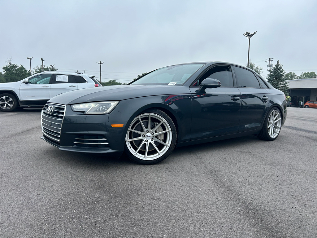 2017 Audi A4 Premium photo 3