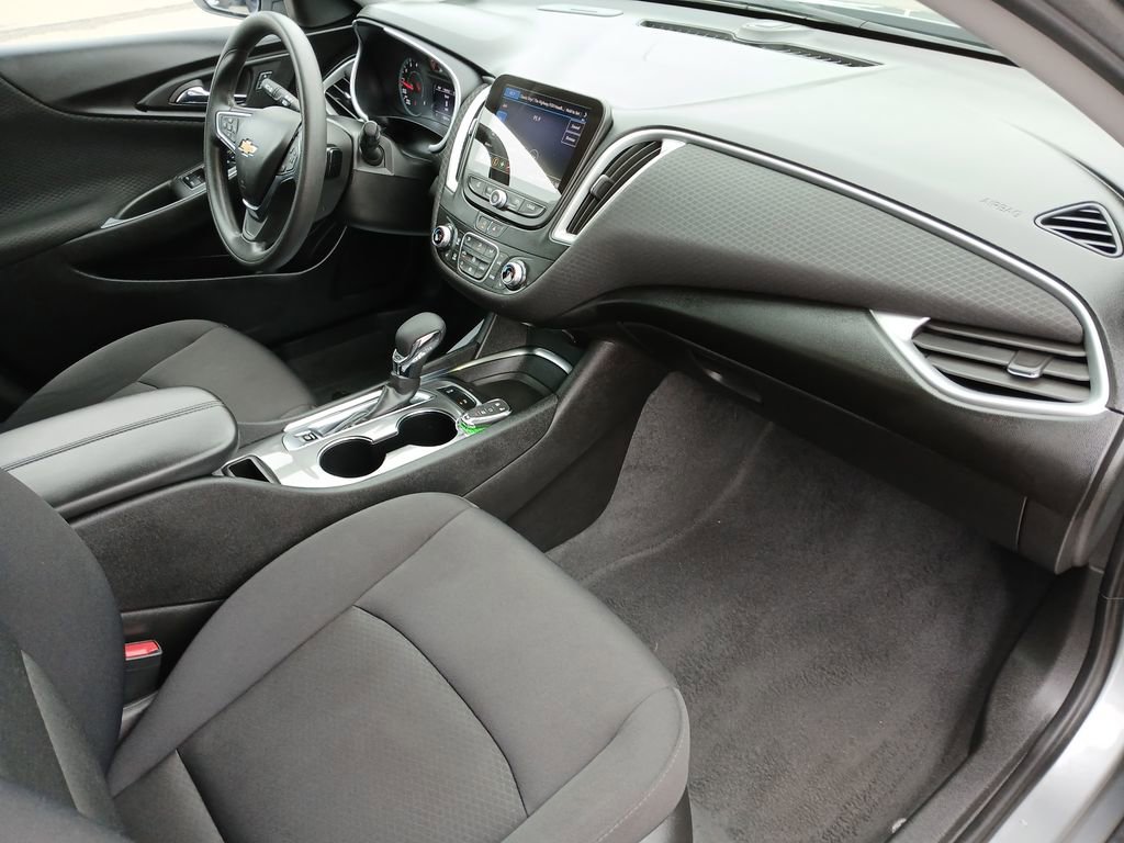2024 Chevrolet Malibu 1LT photo 29
