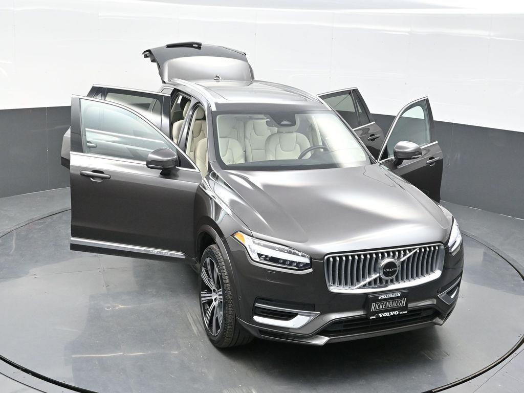 2024 Volvo XC90 T8 Plus photo 34