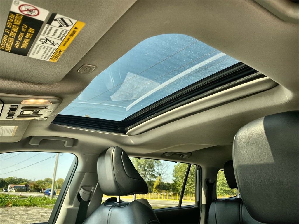 2023 Toyota Highlander XLE photo 13
