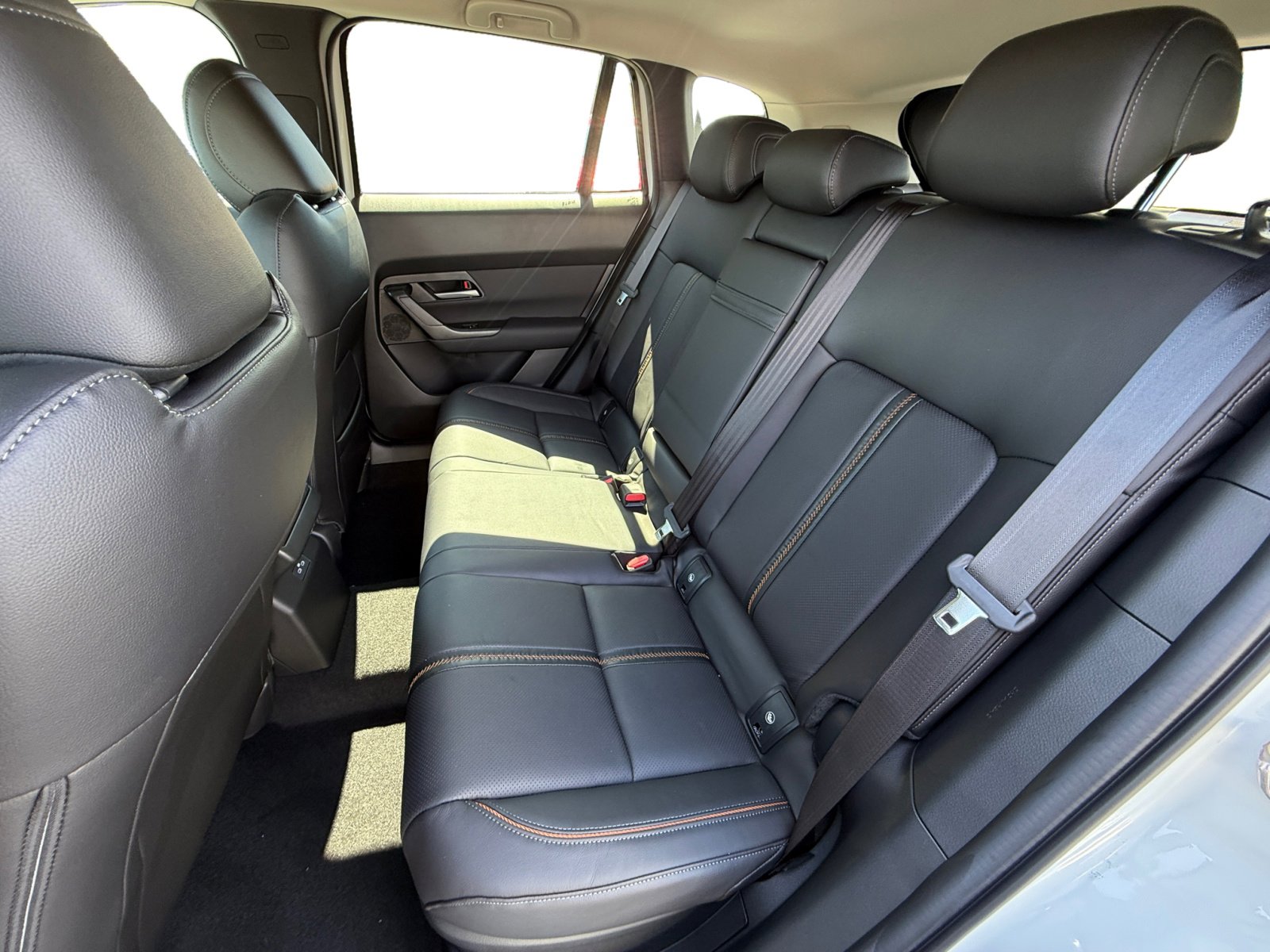 2025 Mazda CX-50 Premium photo 16